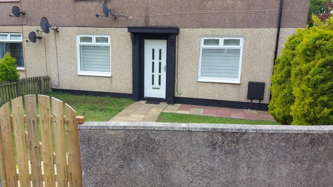 Lawfield R&r * West Kilbride